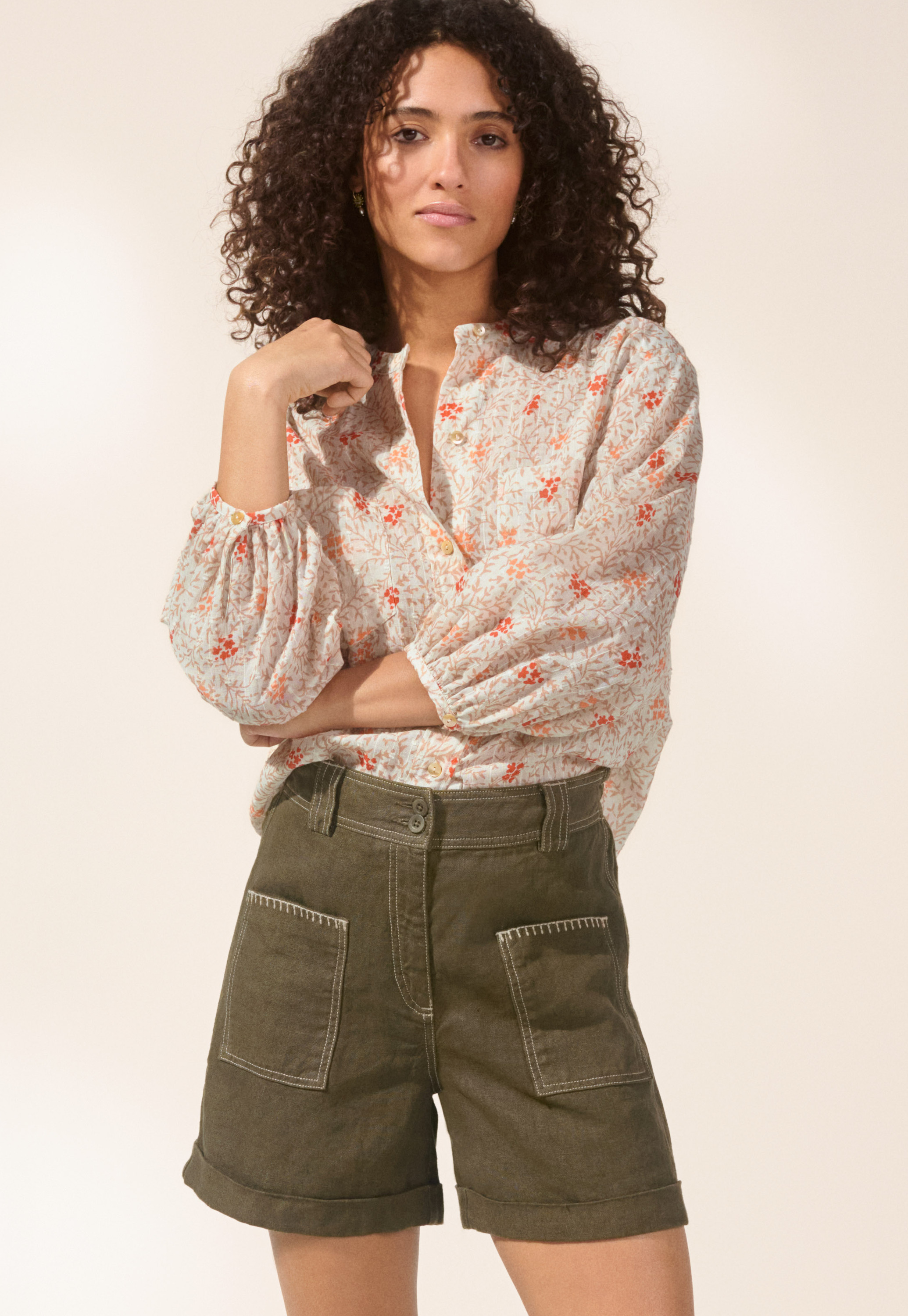 Wrap London - Linen patch-pocket shorts