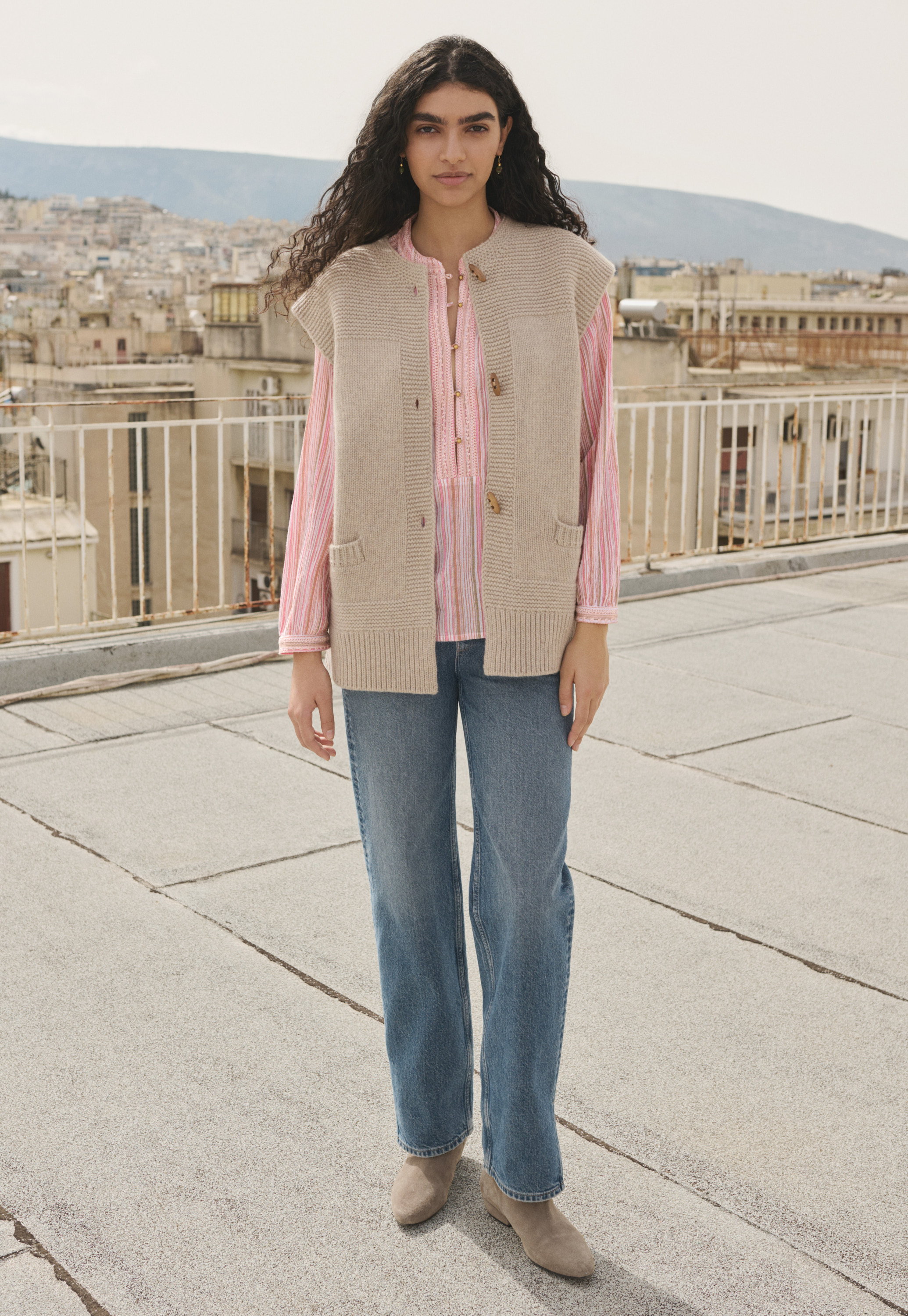 【STUMBLY】新品未使用Painted l Button Gilet STUMBLY】新品未使用Painted l Button Gilet Painted Metal Button