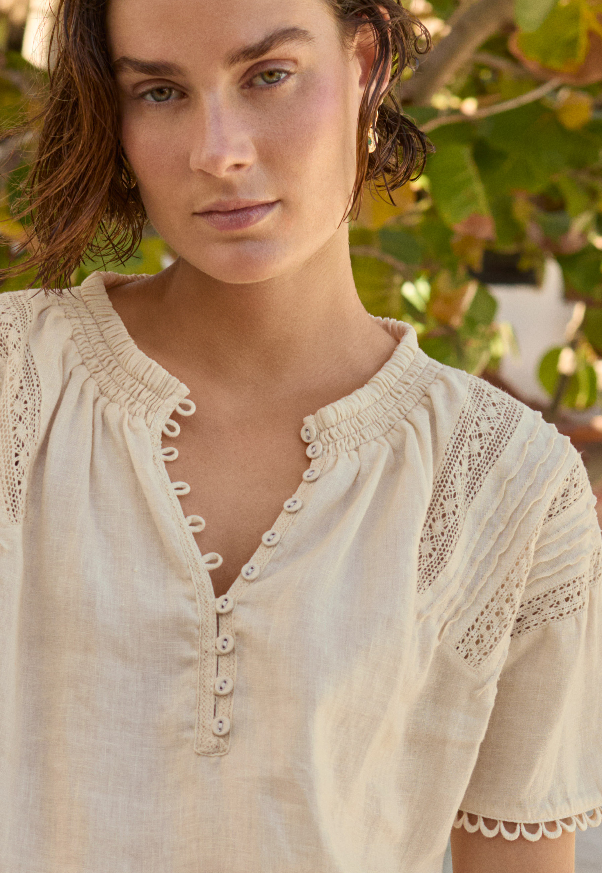 DÉPAREILLÉ 25 S/S LINEN LACE UP BLOUSE Laurel 13 | Lace-up Linen Blouse Shirt – Linennaive