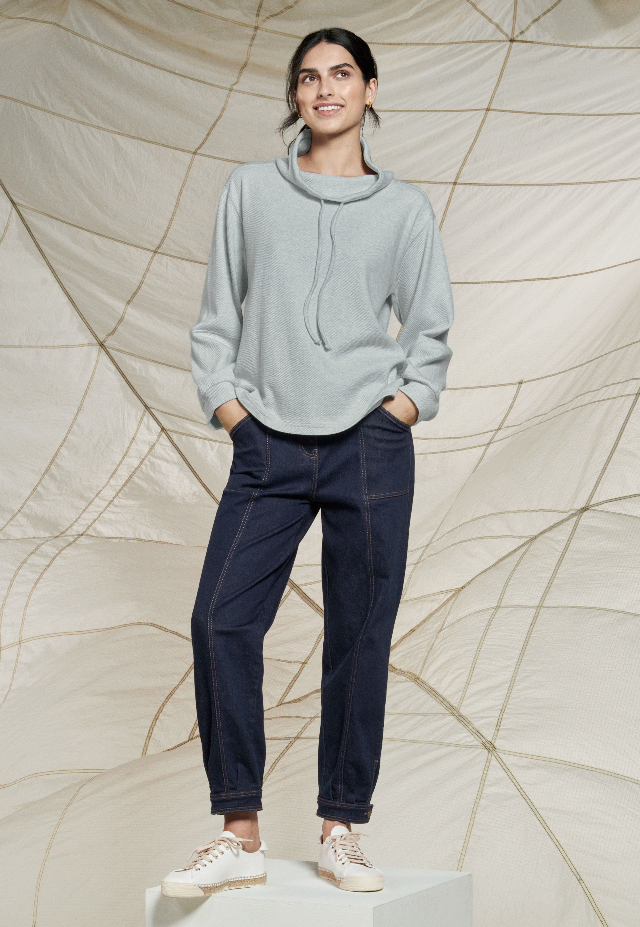 Wrap London - Denim carrot jeans