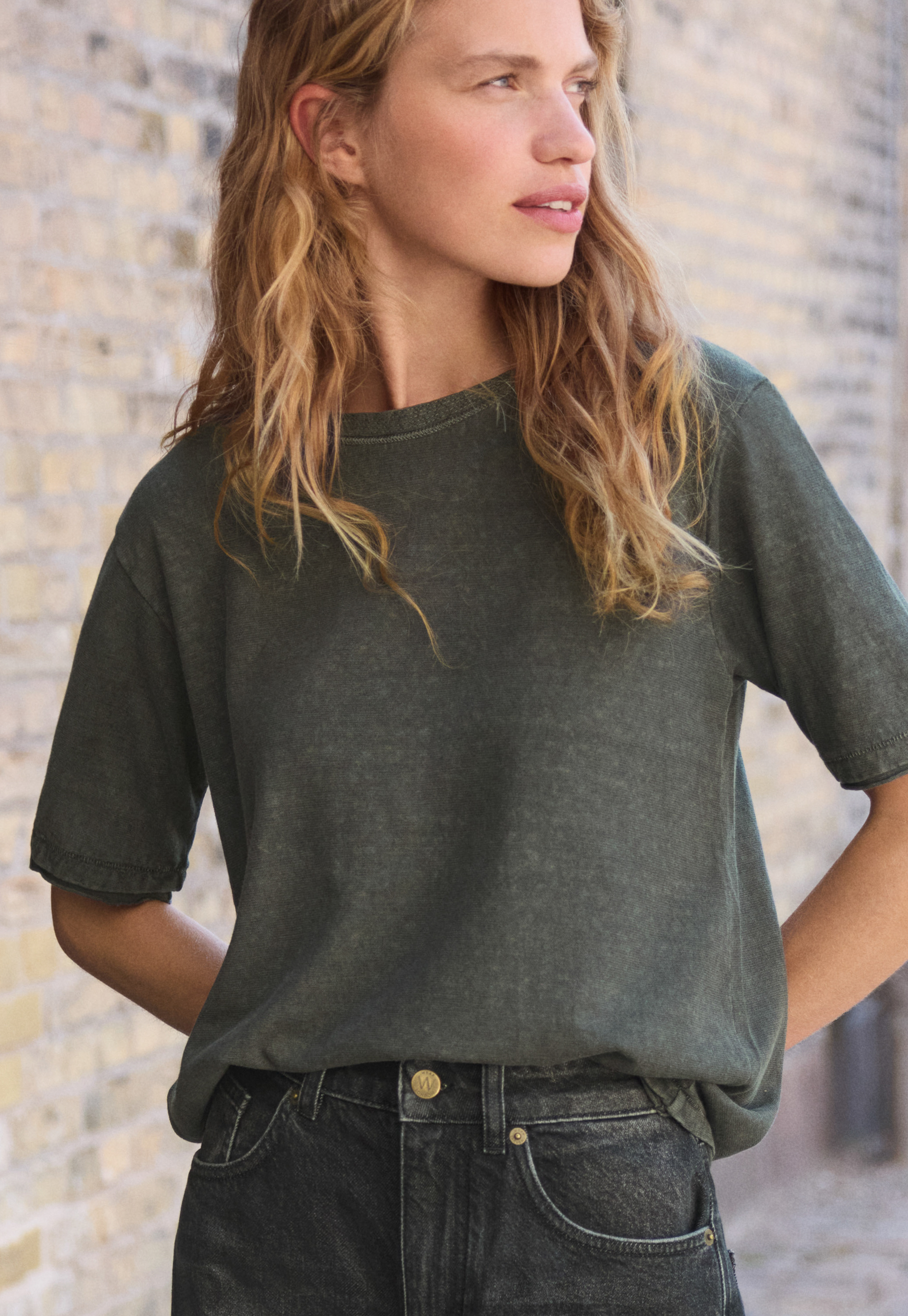 Tシャツ・カットソー [The Row] Cedar Top in Cotton and Silk 8901W3838OWHF_17398e30-cecd-